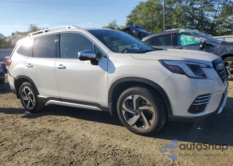 2023 Subaru Forester Touring из США, поврежденный, VIN JF2SKARC7PH531618